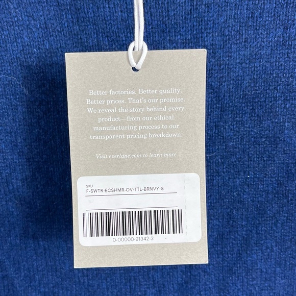 Everlane The Cashmere Oversized Turtleneck Sweater Size Small NWT Bright Navy - Picture 7 of 11